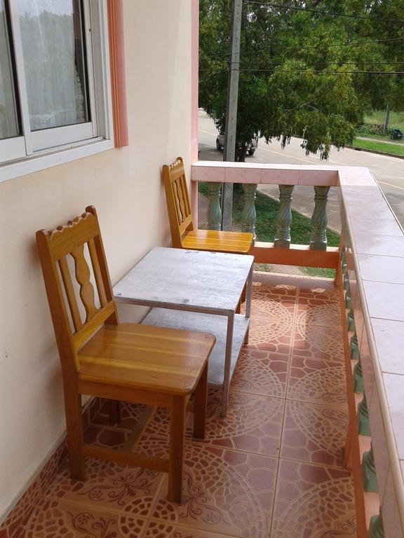 Lanta Orange House Hostel Koh Lanta Bilik gambar